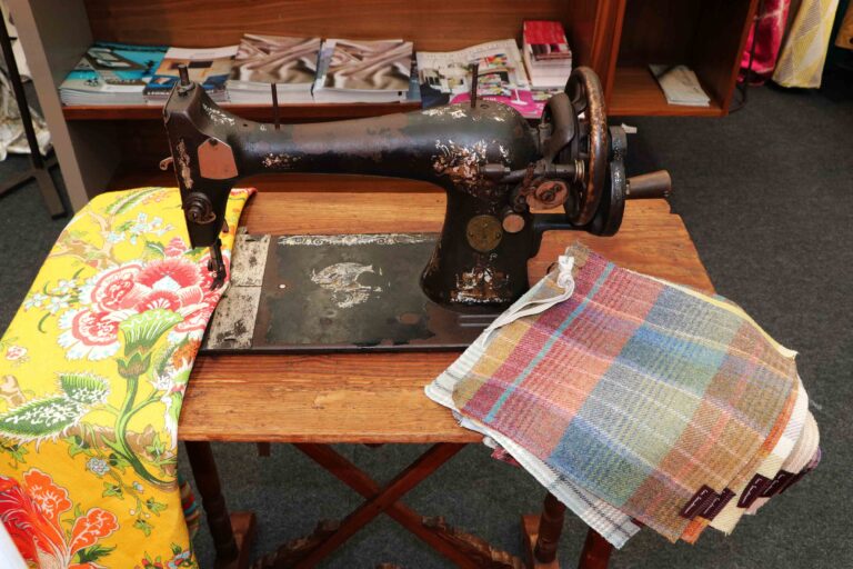 cortinas-tapiceria-decoracion-marbella